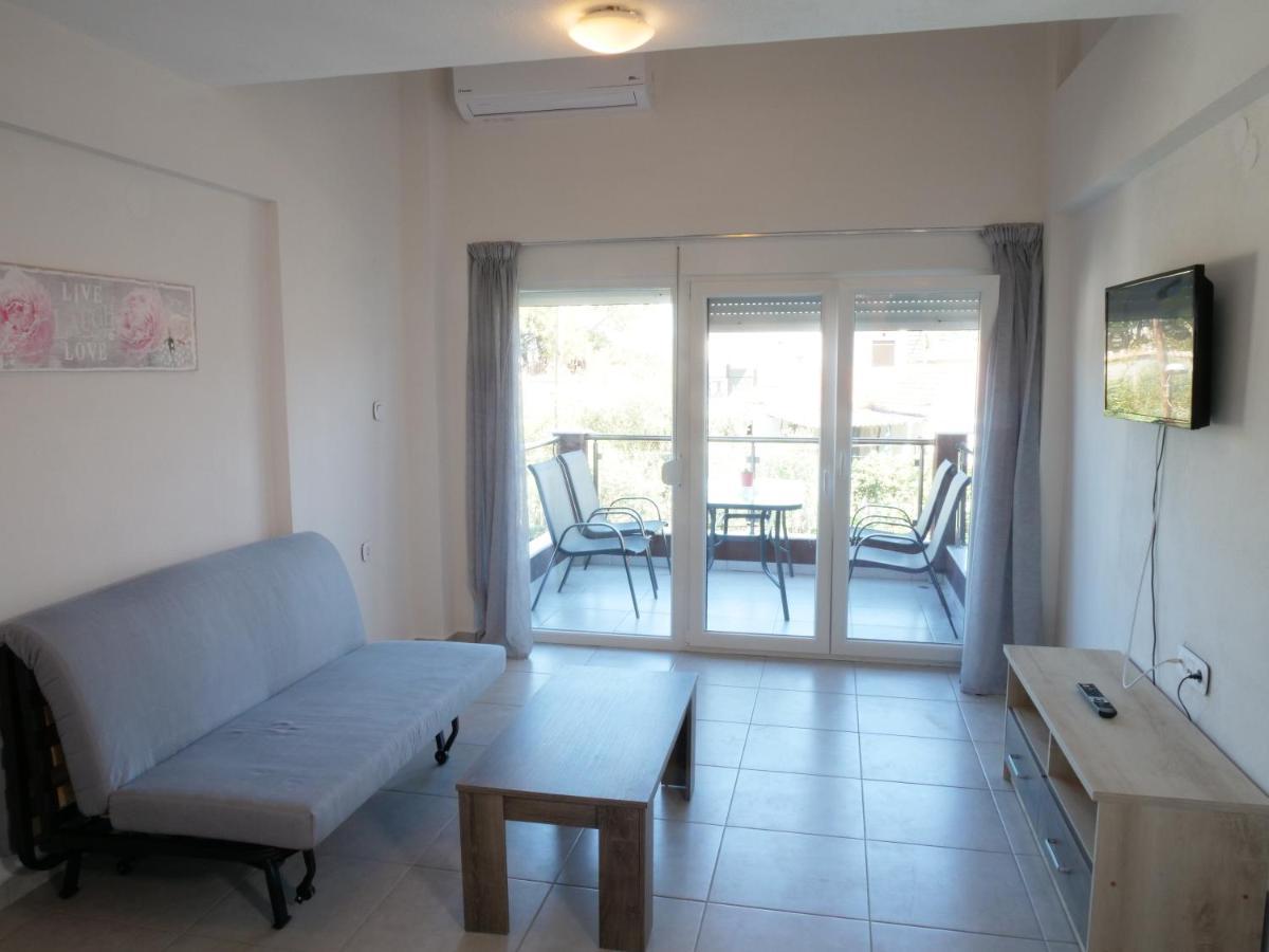 Villa Giotis Skala Sotiros Esterno foto