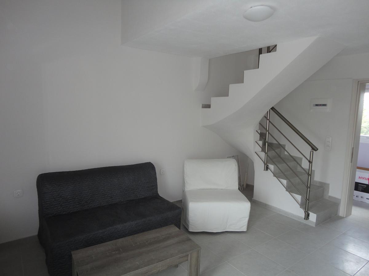Villa Giotis Skala Sotiros Esterno foto